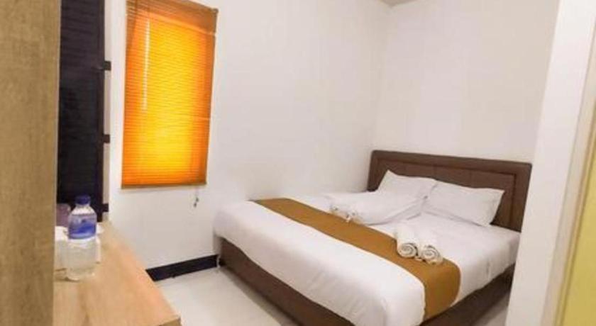 Merr 57 Surabaya Luaran gambar