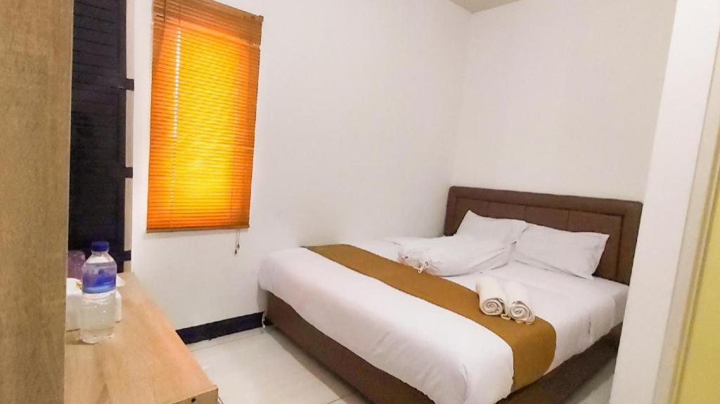 Merr 57 Surabaya Luaran gambar