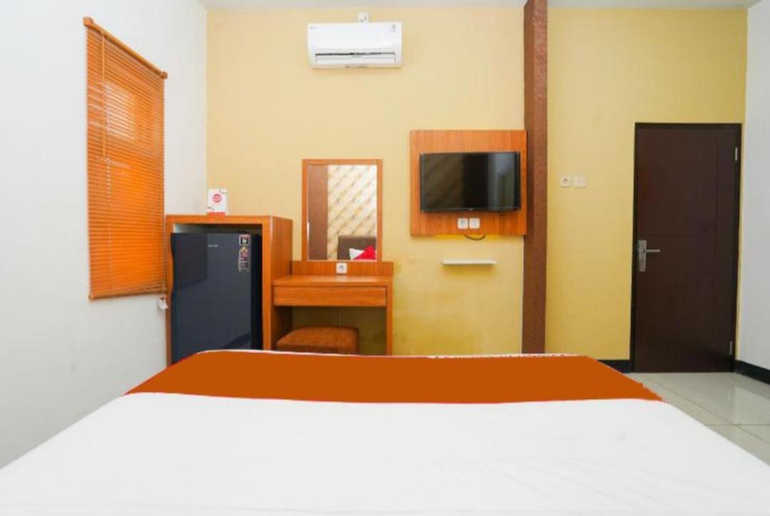 Merr 57 Surabaya Luaran gambar